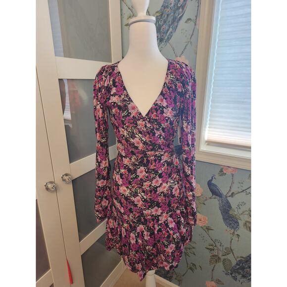 ROTATE floral wrap dress - NWT - 4 - Picture 2 of 6